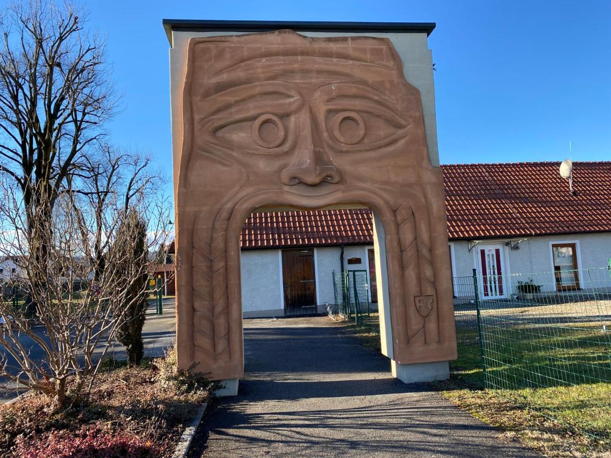 Wein Kultur Apartment Flavia Solva Wagna エクステリア 写真